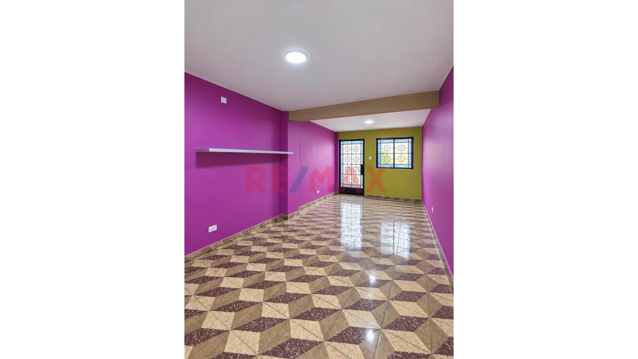 ¡Gran Oportunidad De Inversión Y Vivienda En Villa María Del Triunfo! — foto 2