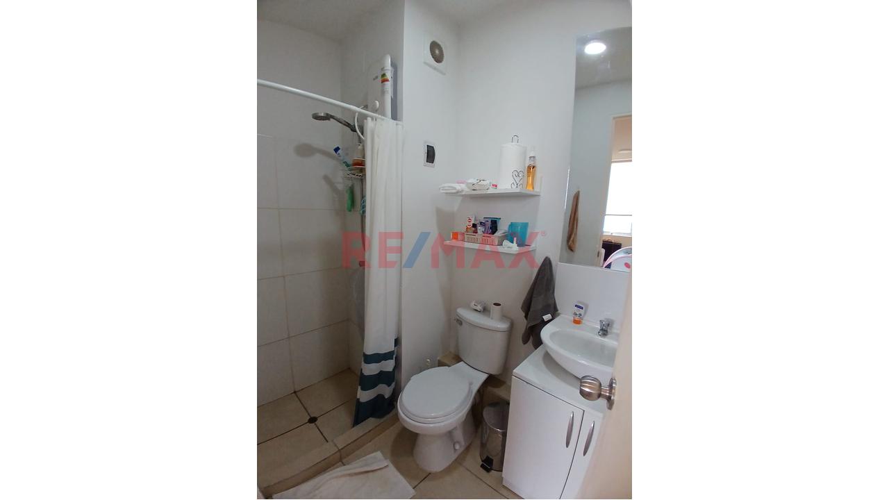 Se Alquila Departamento Amoblado Y Sin Amoblar En Condominio Centrika 1 - 10