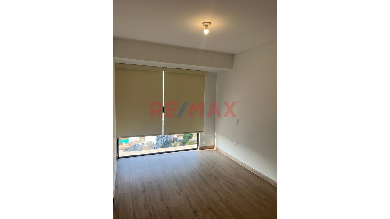 Estreno / Semi Amoblado / Limite Barranco Miraflores / Piso 16 / Vista Panoraminca / Areas Comunes / Cochera — foto 14