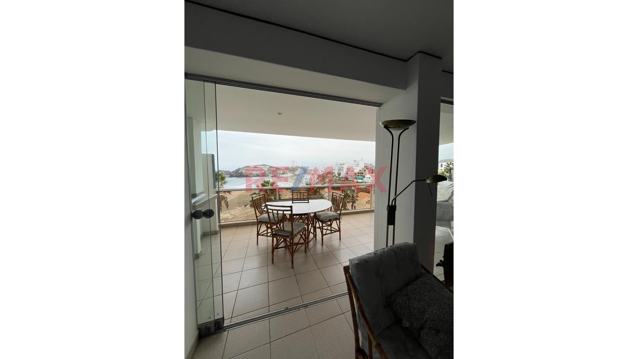 ¡Vive La Experiencia Frente Al Mar En Santa María! Amplio Departamento De 4 Dormitorios — foto 3