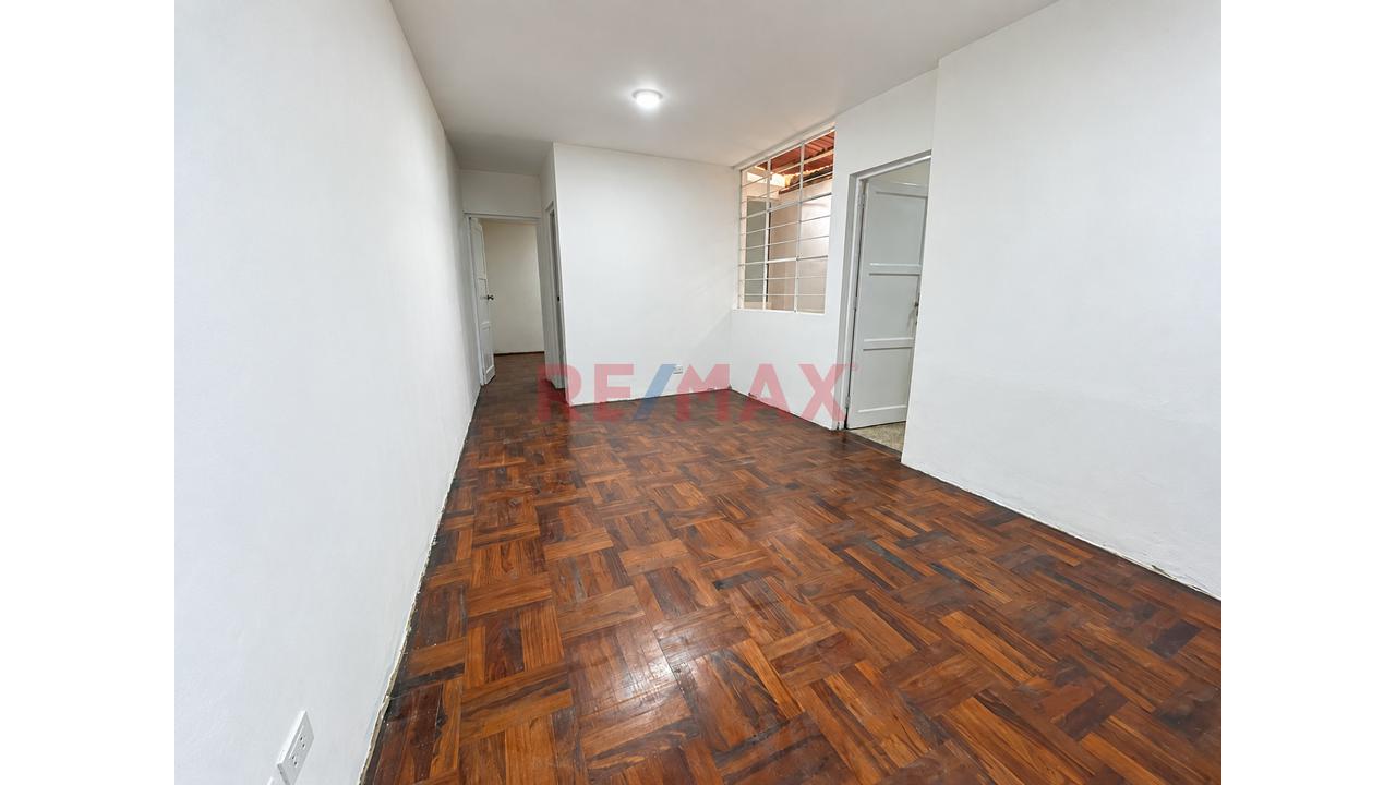 Venta De Departamento, Primer Piso — foto 3