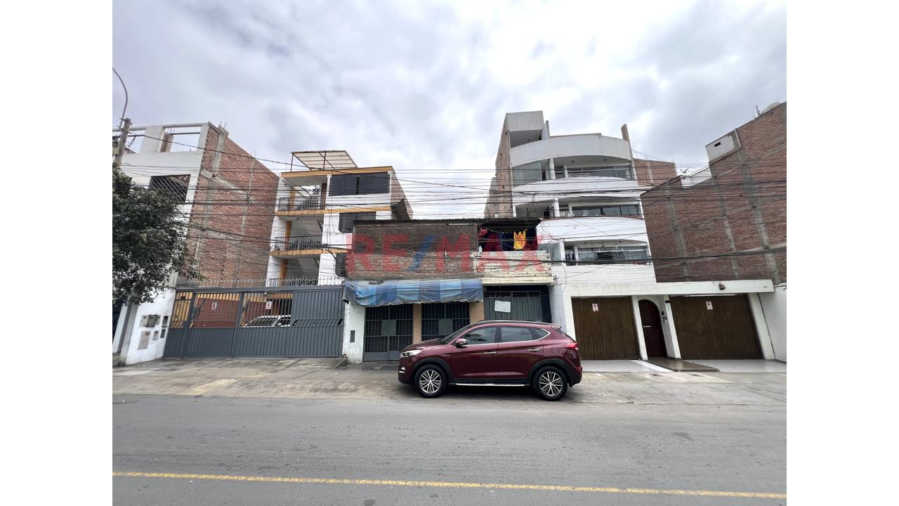 Terreno En Venta - Surco, Urb. Los Huertos De Camacho - 3
