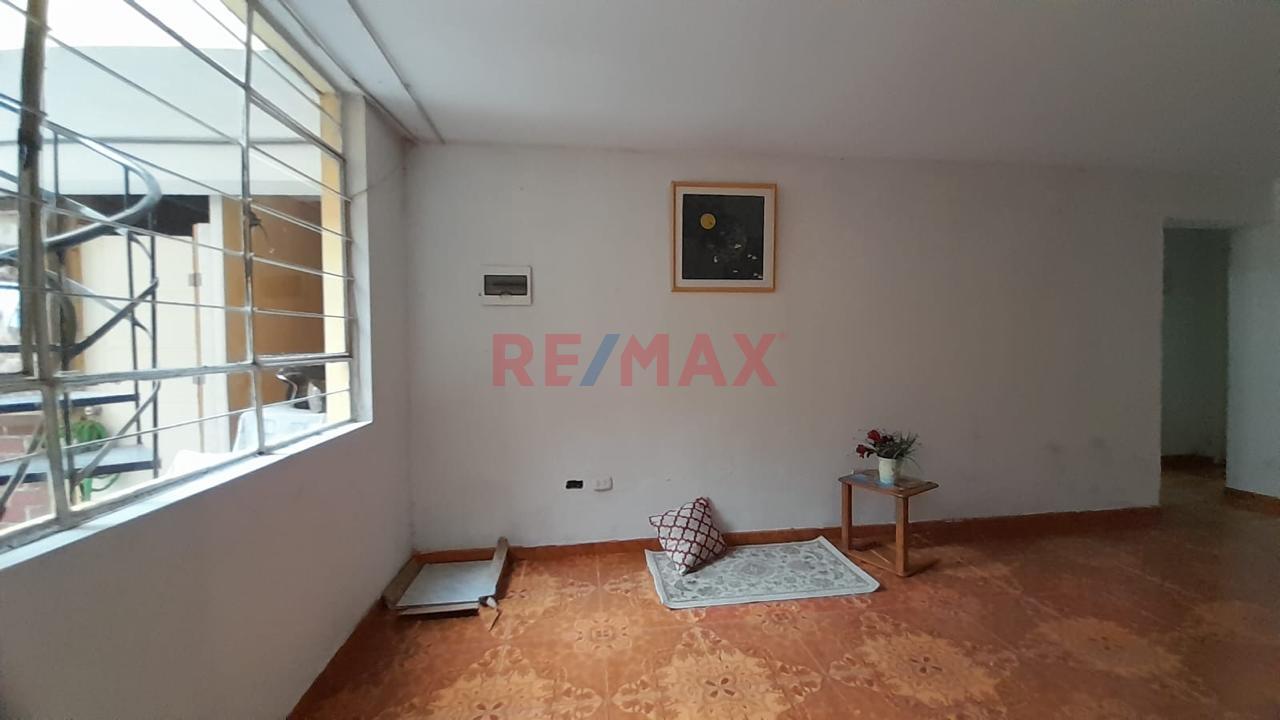 Casa/Departamento En 1Er Piso 60 M2 Urb Covida Los Olivos — foto 2