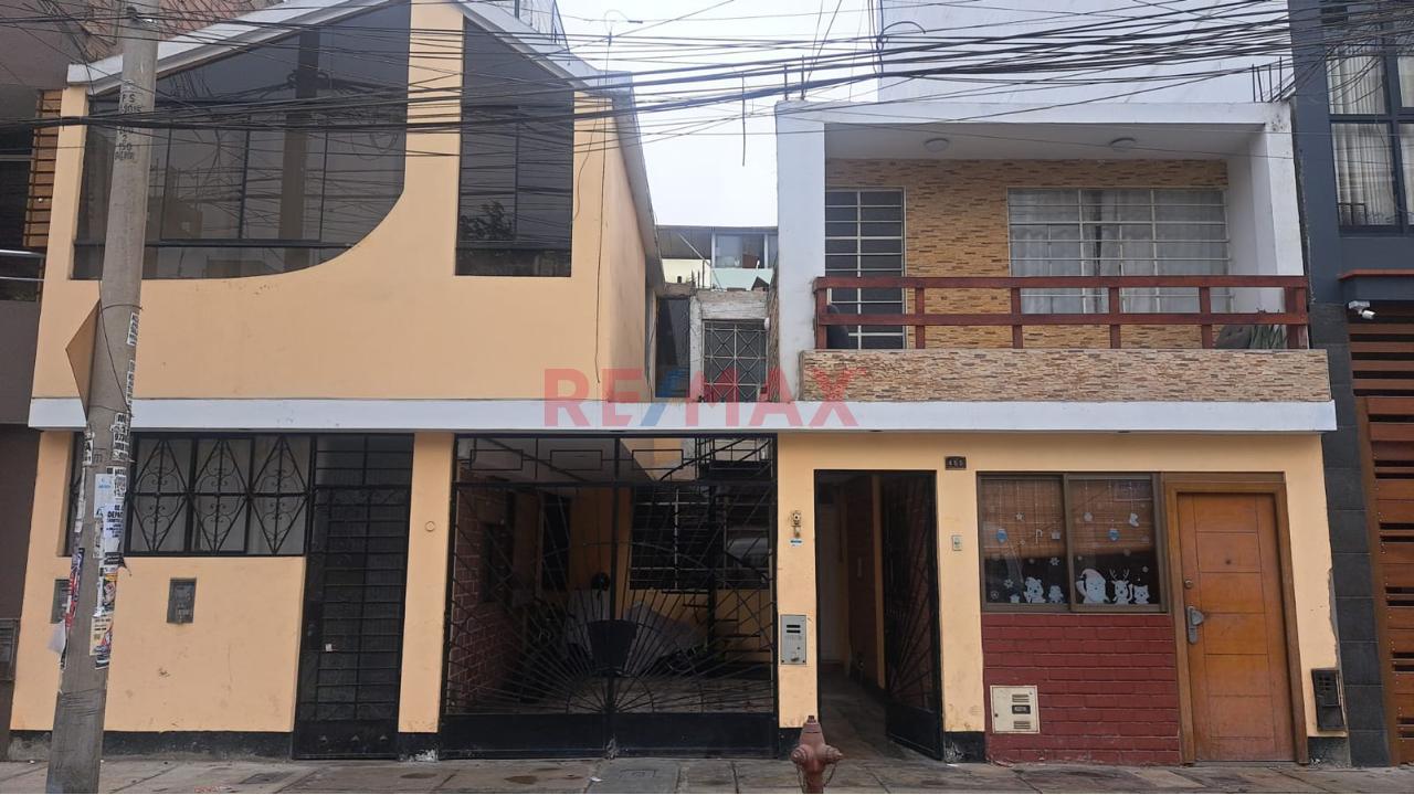 Casa/Departamento En 1Er Piso 60 M2 Urb Covida Los Olivos