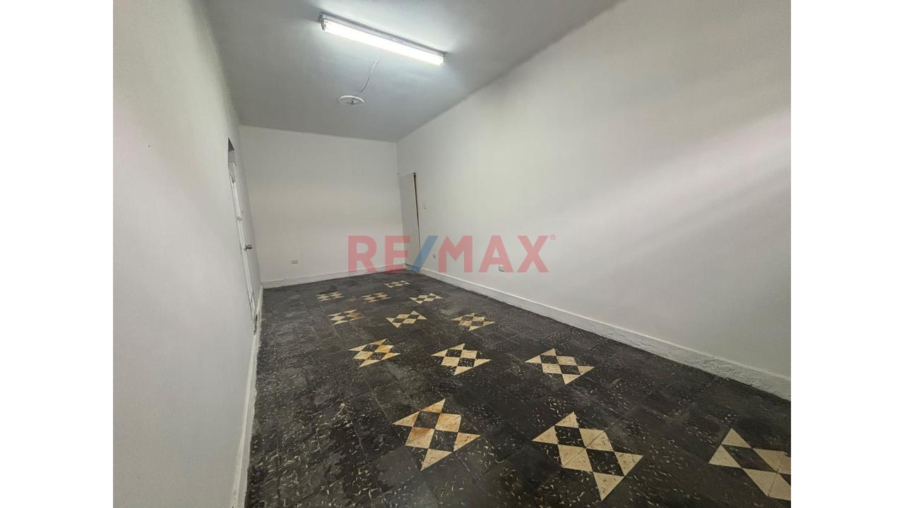 Excelente Oportunidad Comercial En Balconcillo Local Versatil Y Bien Ubicado - 2