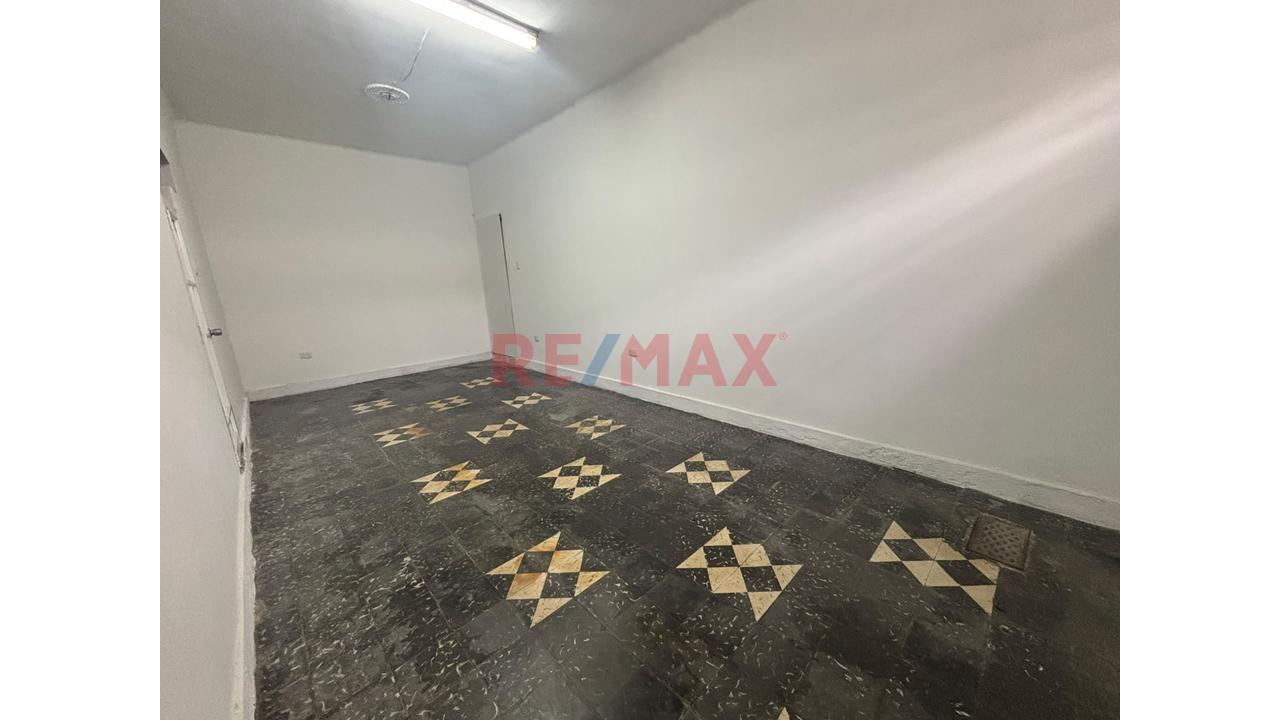 Excelente Oportunidad Comercial En Balconcillo Local Versatil Y Bien Ubicado - 4