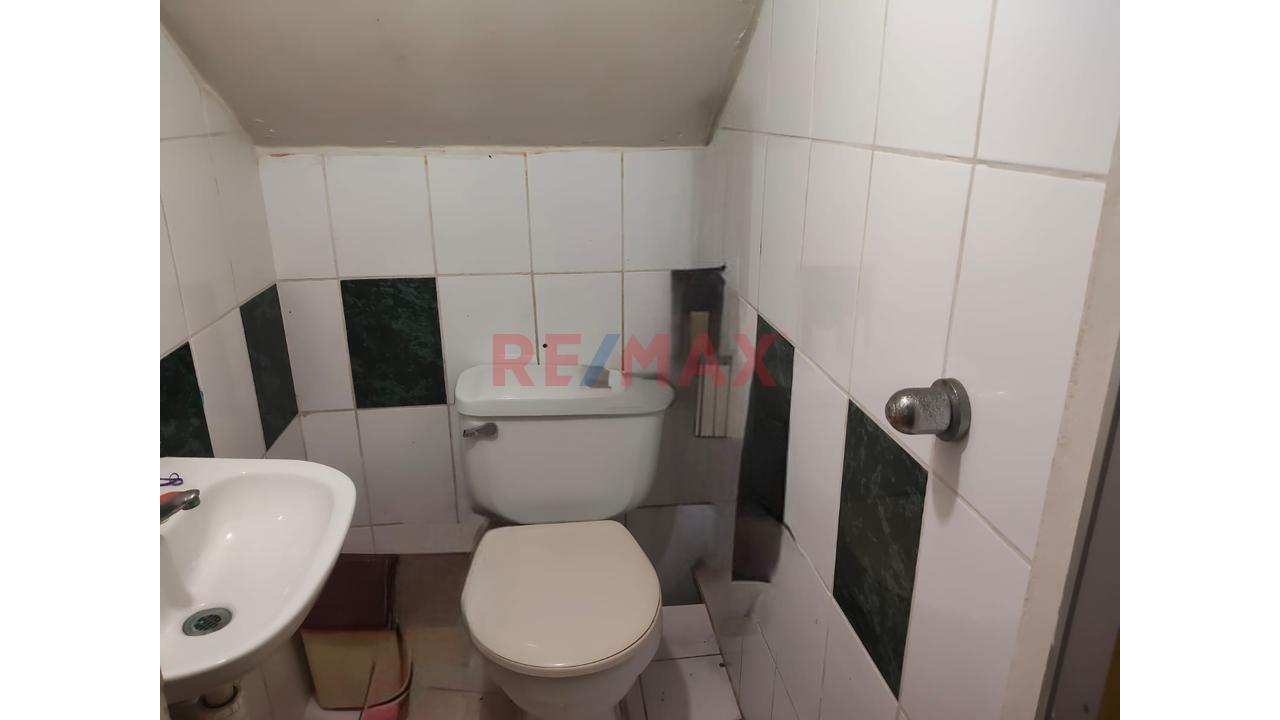 En Venta Departamento ¡Primer Piso Con Jardin Y Estacionamiento Para 2 Vehiculos! - 16