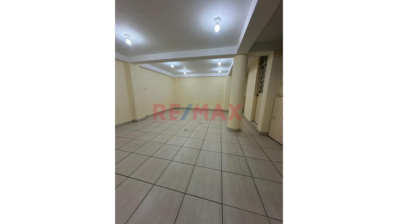 Departamento En Venta Urb. Magisterio - 1
