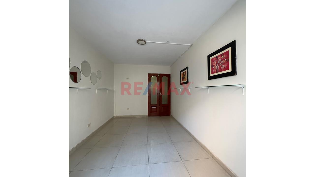 Venta Hotel Comercial En Comas – ¡Operación Inmediata! 🏨 — foto 3