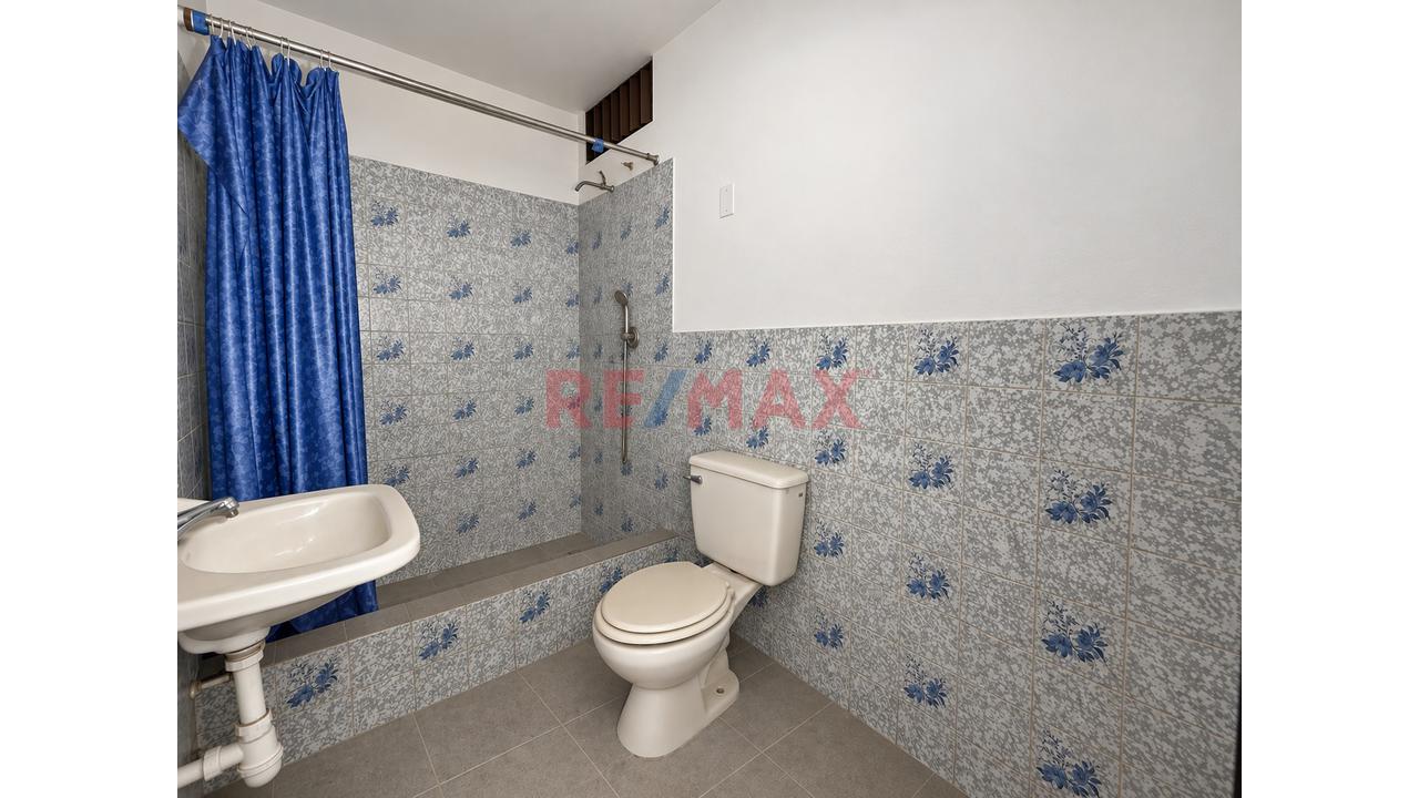 Casa De 2 Pisos Independientes + Tercer Nivel Semiconstruido – Chaclacayo - 12