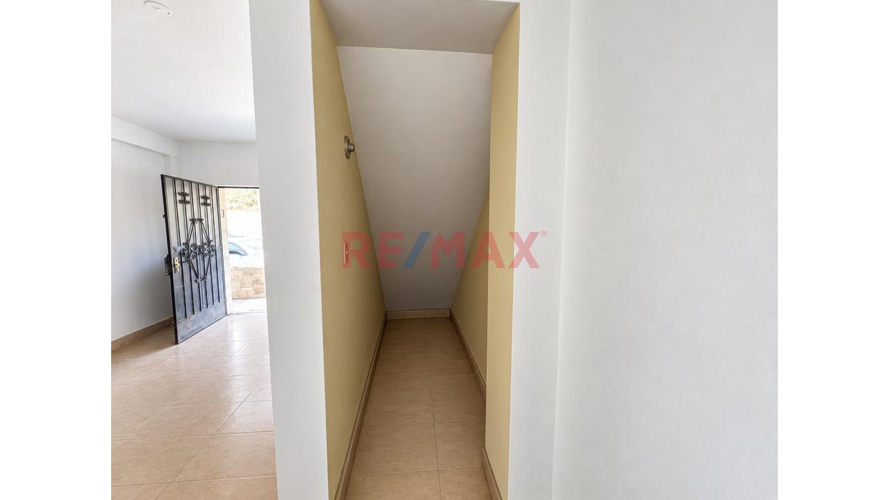 Casa De 2 Pisos Independientes + Tercer Nivel Semiconstruido – Chaclacayo - 3