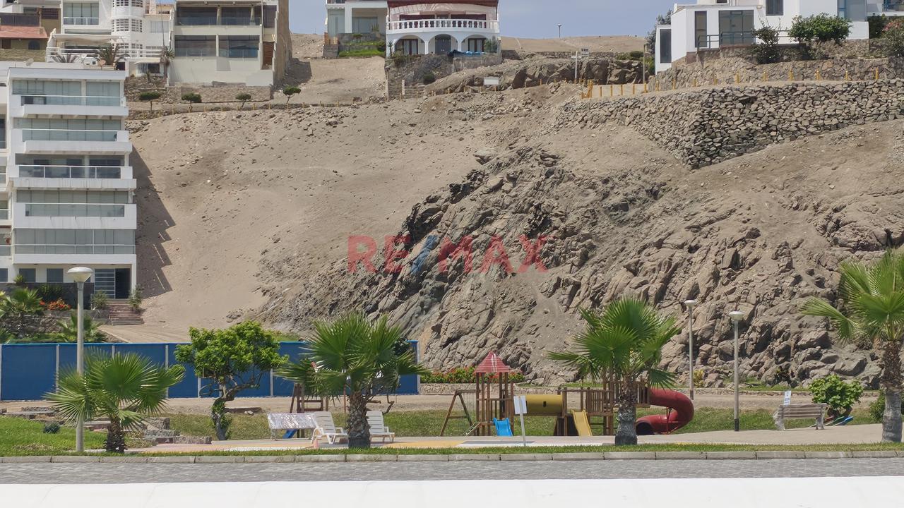 Venta De Terreno De Playa En Primera Fila – 271.66 M² | Vista Al Mar - 13