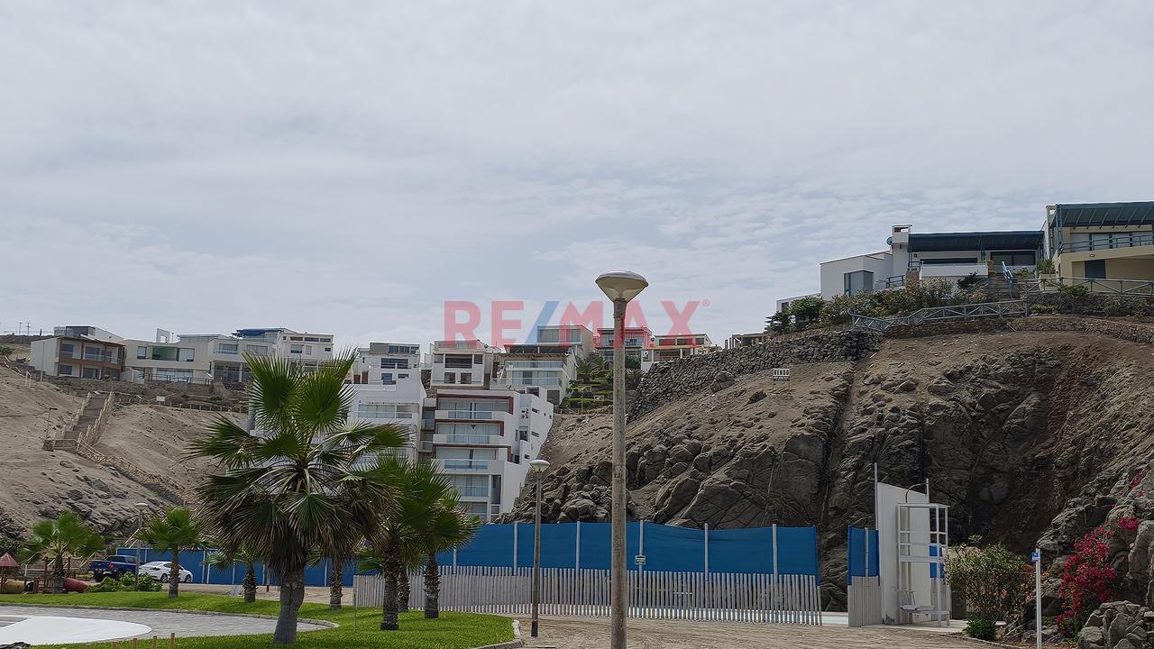 Venta De Terreno De Playa En Primera Fila – 271.66 M² | Vista Al Mar - 10