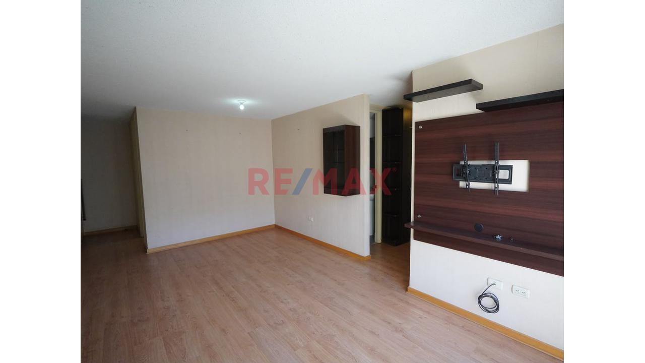 Departamento En Alquiler  En Valle Blanco - 2