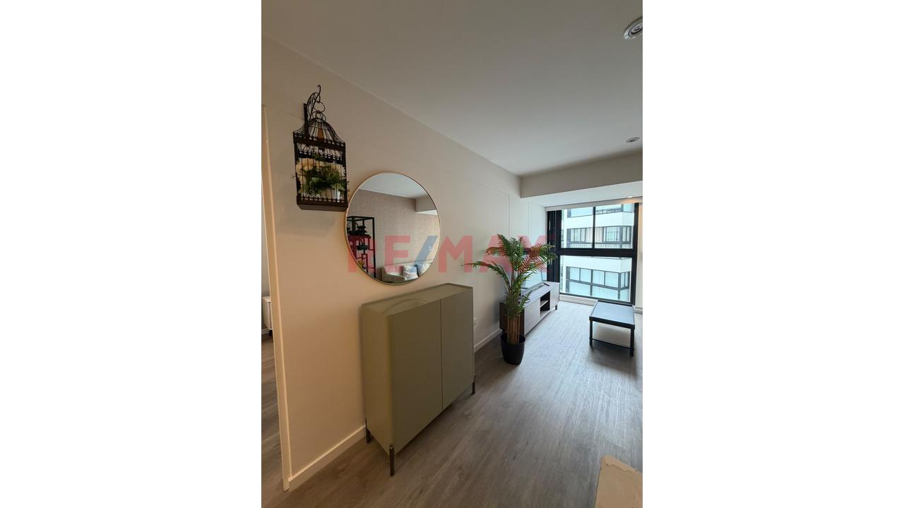 Alquiler De Lindo Departamento Amoblado En Jesus Maria — foto 6