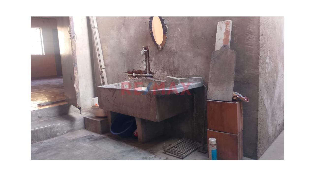 Se Vende Casa A Precio De Terreno – Tahuantinsuyo, Independencia - 5