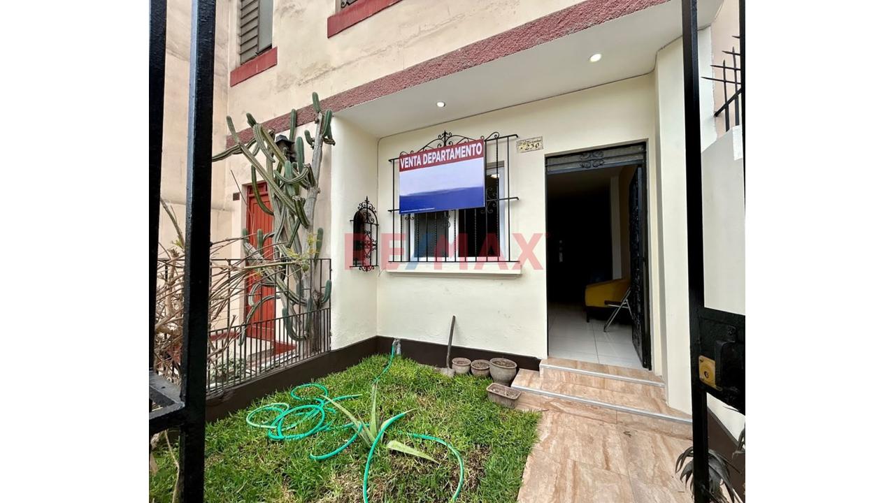 Departamento Semiamoblado  En Pueblo Libre – Amplio Y En Excelente Ubicación — foto 2