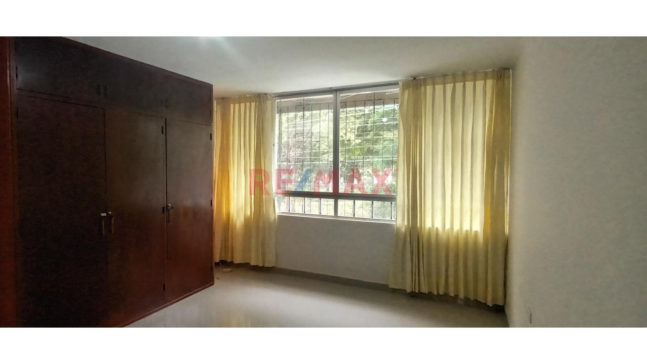 🏢 Amplio Dpto En Alquiler En Miraflores 2Do Piso – Ideal Para Empresas - 4