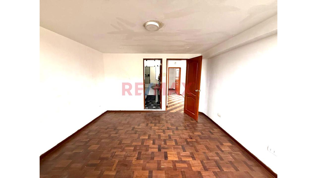 Ocasión!! En Venta Gran Casa En Los Olivos!! — foto 7