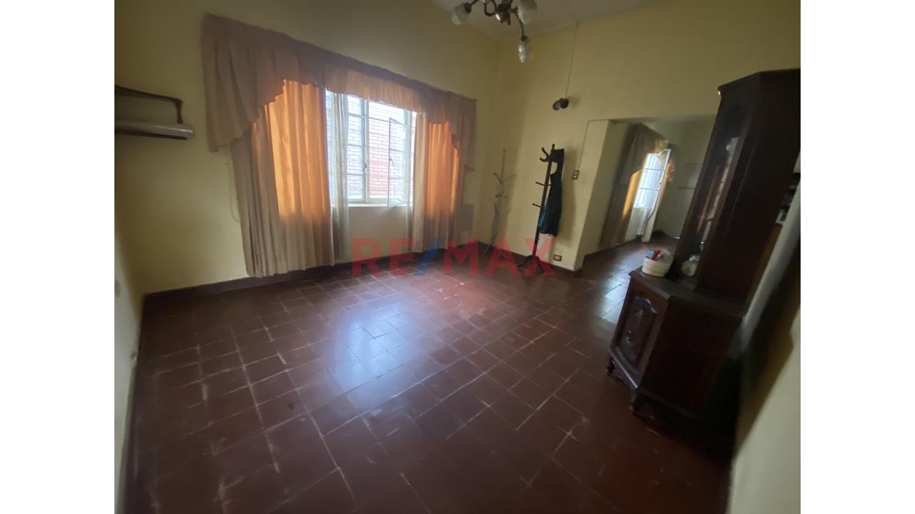 Casa En Venta En Laredo - 4