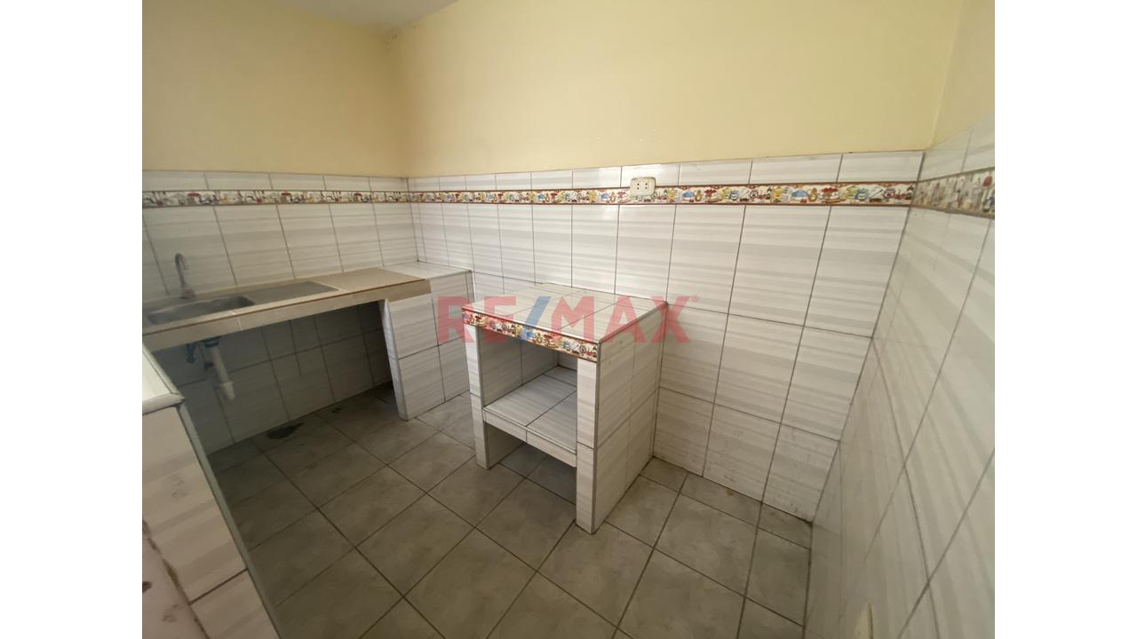 Venta De Casa En Las Lomas De Huanchaco - 9