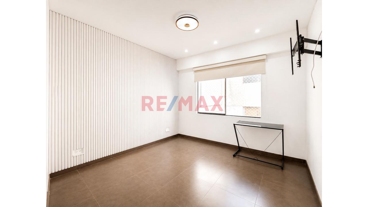 Venta Departamento 143 M² Frente A Parque – 3 Dormitorios Remodelado – Valle Hermoso, Surco - 17