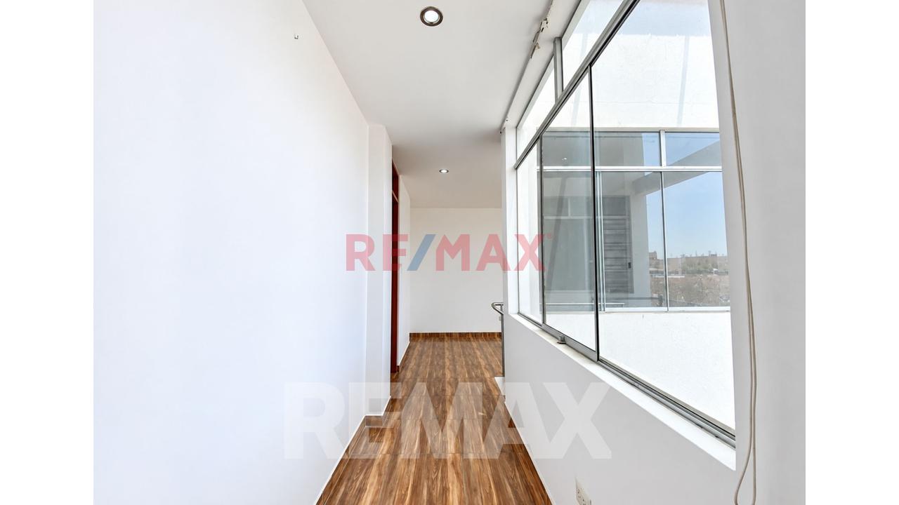 Dúplex De 148 M² Frente A Parques En San Martín De Porres — foto 6