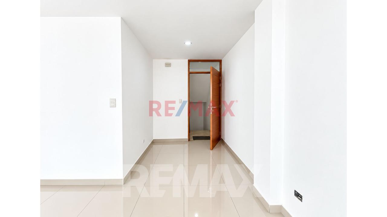Dúplex De 148 M² Frente A Parques En San Martín De Porres — foto 4
