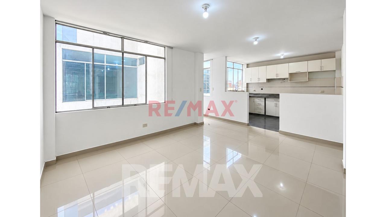 Dúplex De 148 M² Frente A Parques En San Martín De Porres — foto 9