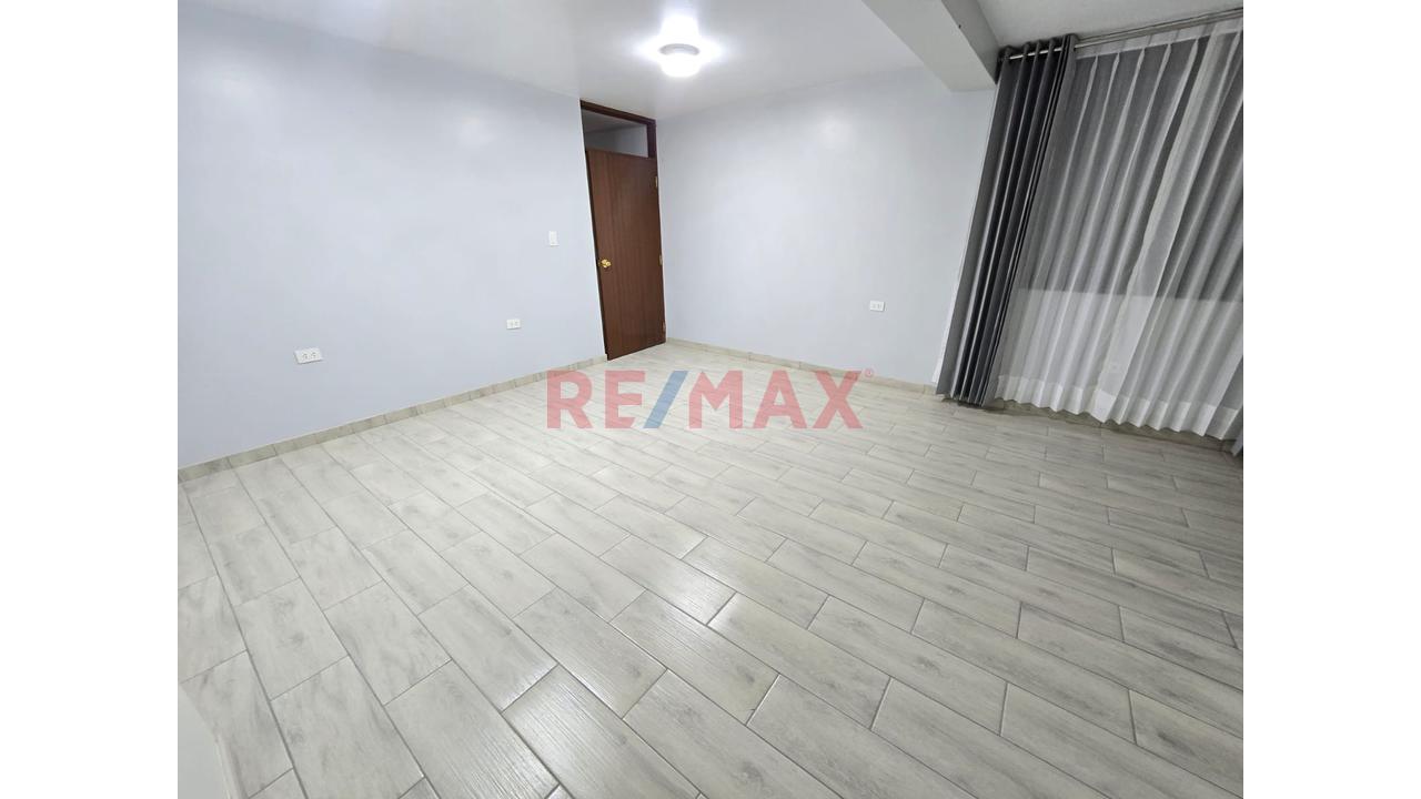 🏠 Se Alquila Amplio Departamento En Estreno 2Do Piso - Socabaya — foto 2