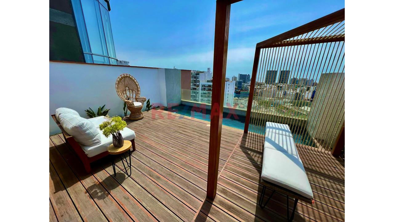 ¡Vive En En El Corazon De Miraflores! Departamento Amoblado 2 Dorm. + Piscina