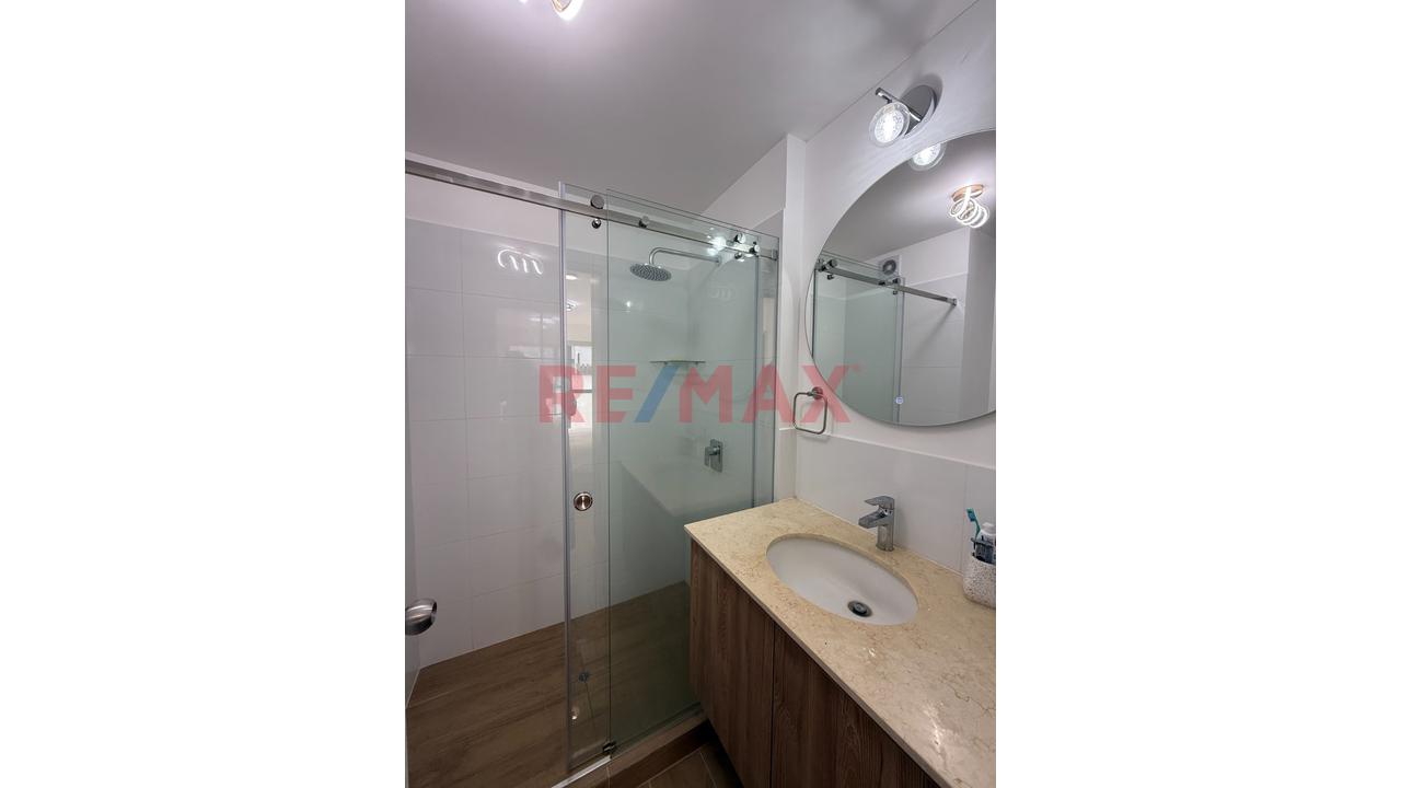 Alquiler De Departamento En Av. El Ejercito - Miraflores - 6