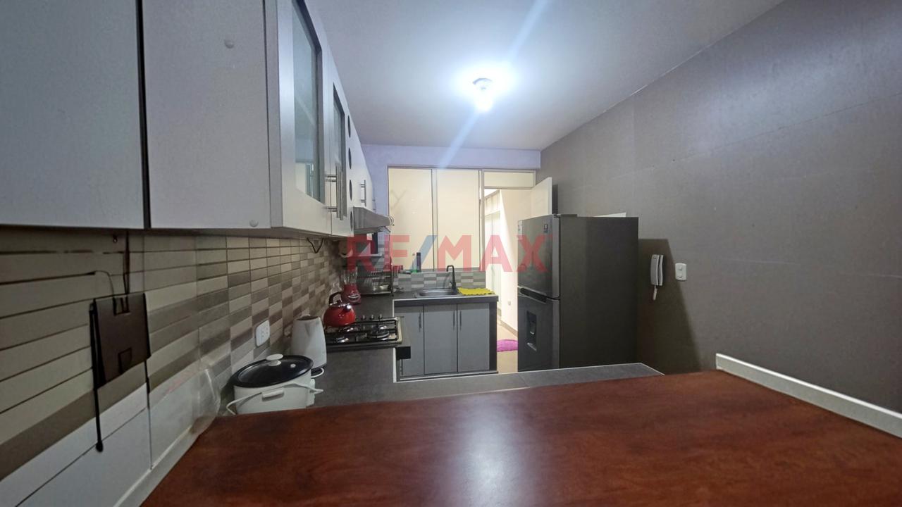 Vive Cómodo Y Conectado! Depa 1Er Piso Semiamoblado + Cochera En Surco - 4