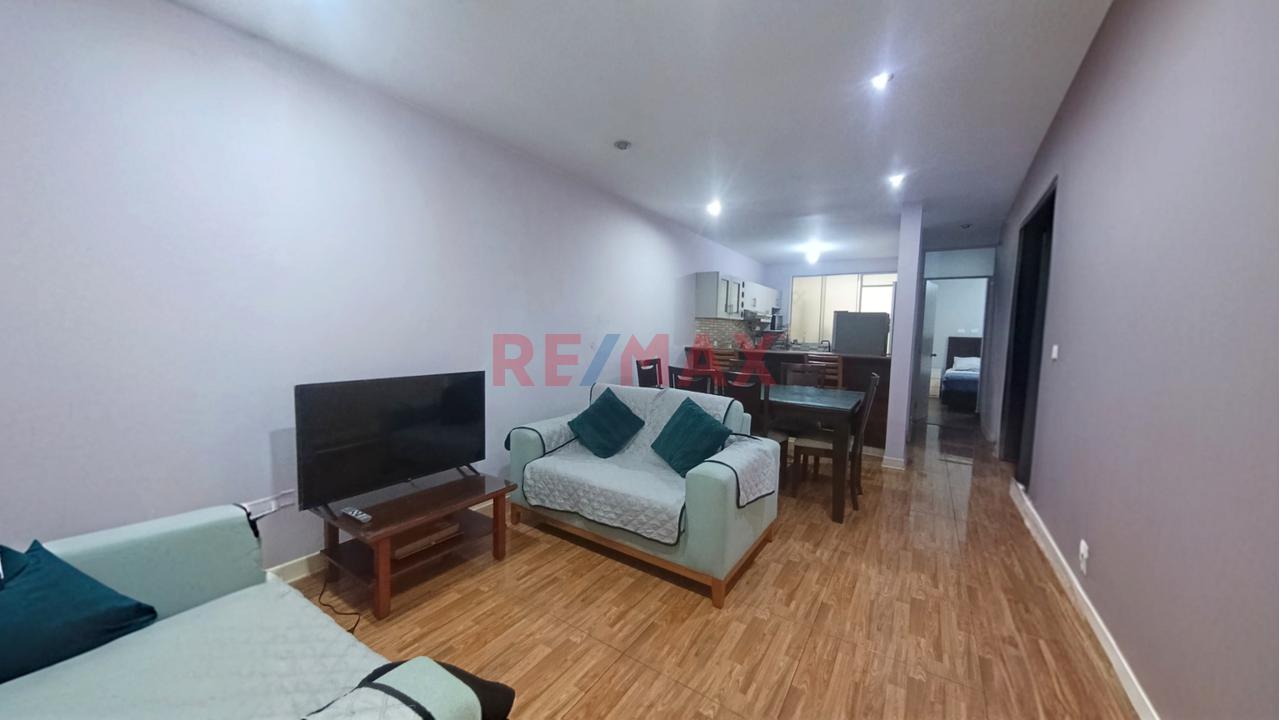 Vive Cómodo Y Conectado! Depa 1Er Piso Semiamoblado + Cochera En Surco - 3