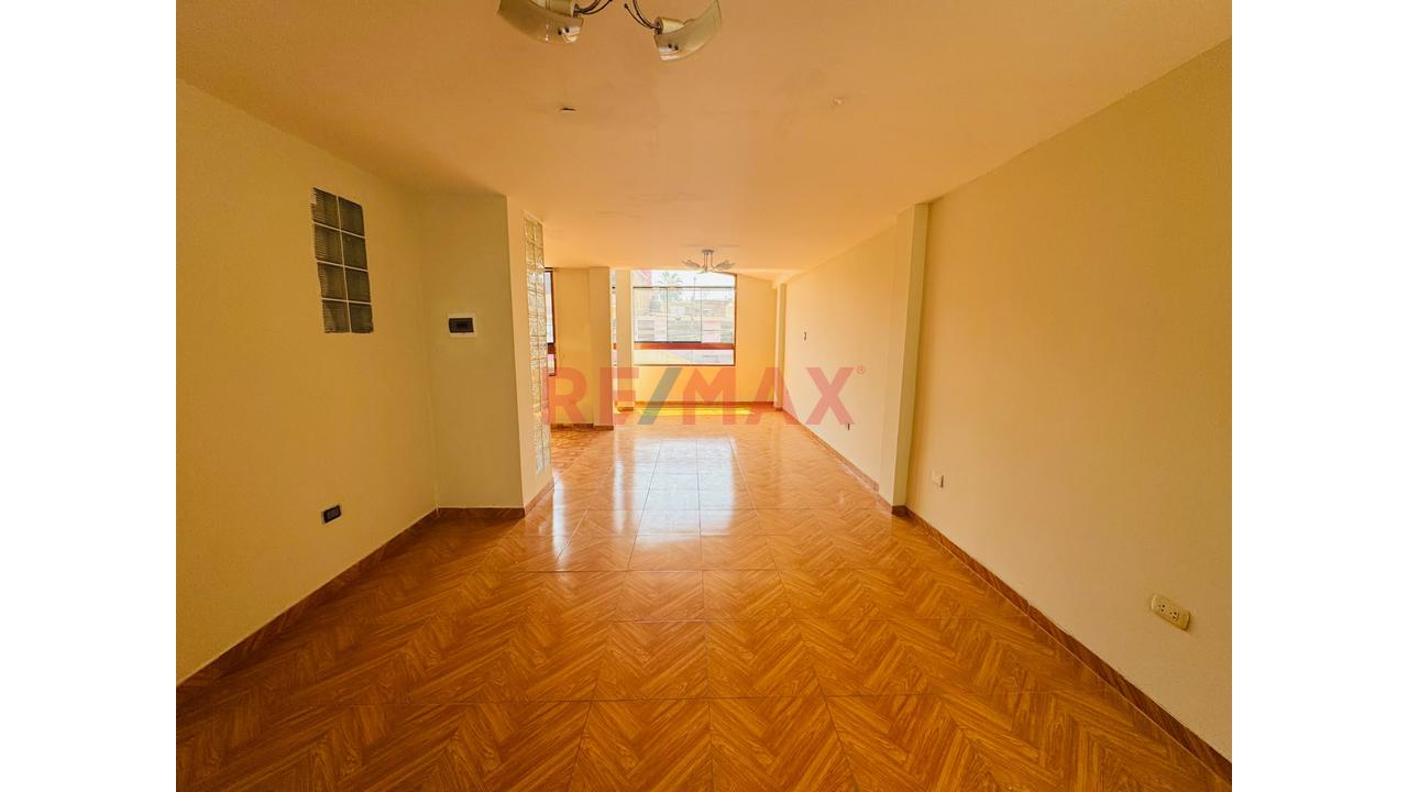 Venta De Casa Urb San Andres V Etapa Con Entrada Independiente Y Doble Frente - 3