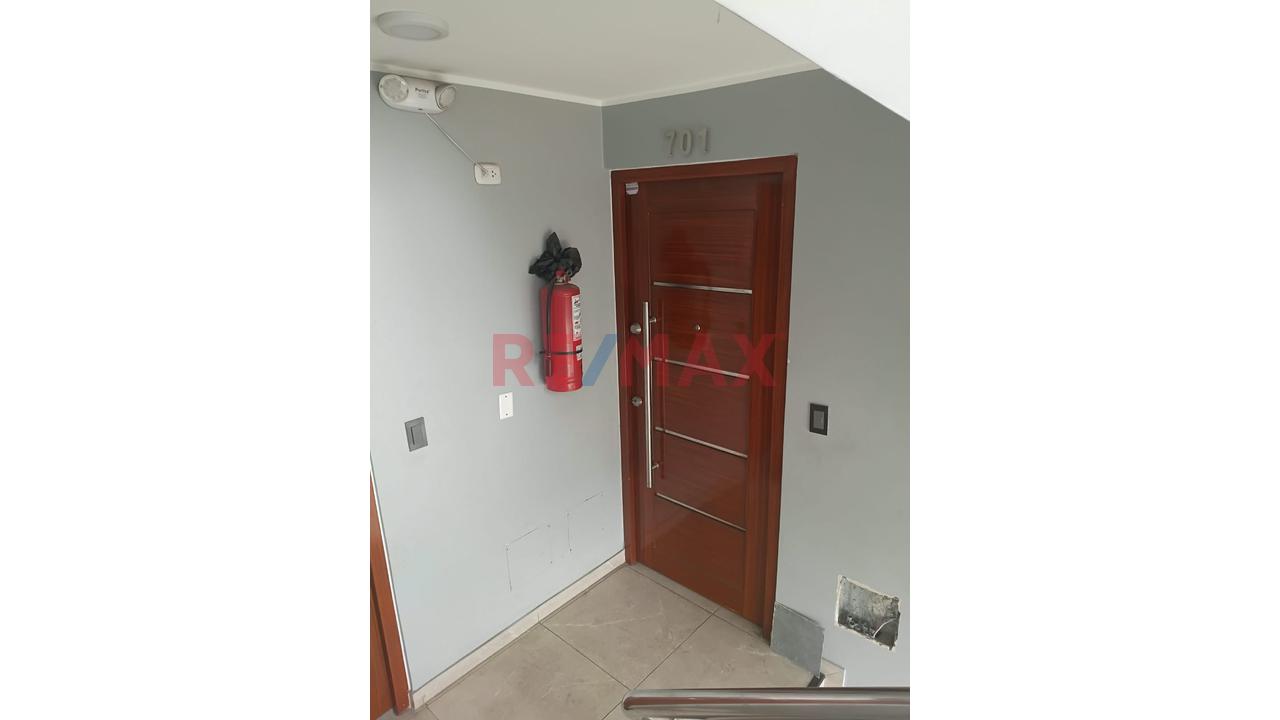 Venta De Departamento En Urb. Apolo – La Victoria | 2 Dormitorios — foto 2