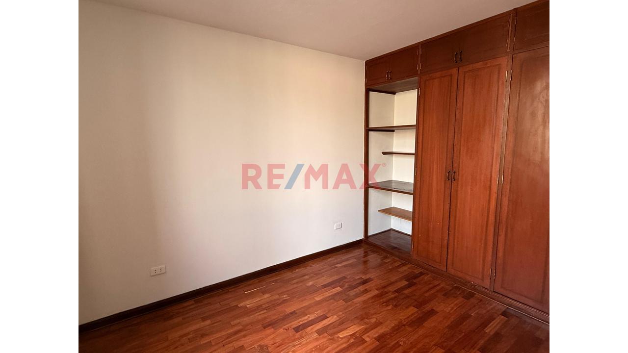 🏡 𝐃𝐄𝐏𝐀𝐑𝐓𝐀𝐌𝐄𝐍𝐓𝐎 𝐄𝐍 𝐀𝐋𝐐𝐔𝐈𝐋𝐄𝐑 – 𝐒𝐀𝐍 𝐁𝐎𝐑𝐉𝐀 - 10