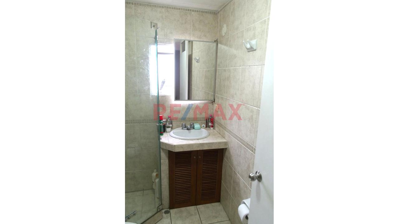 Vendo Exclusivo Tetraplex En Shell Miraflores - 4