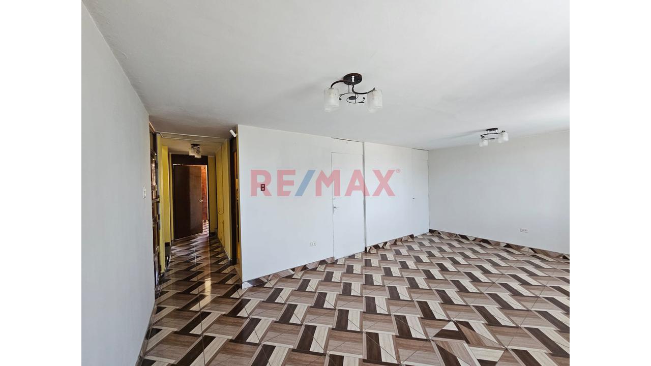 En Venta Dúplex Con Ingreso Independiente Y Amplios Espacios - 2