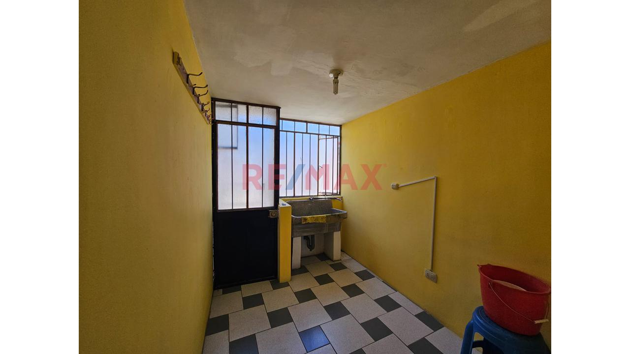 En Venta Dúplex Con Ingreso Independiente Y Amplios Espacios - 11