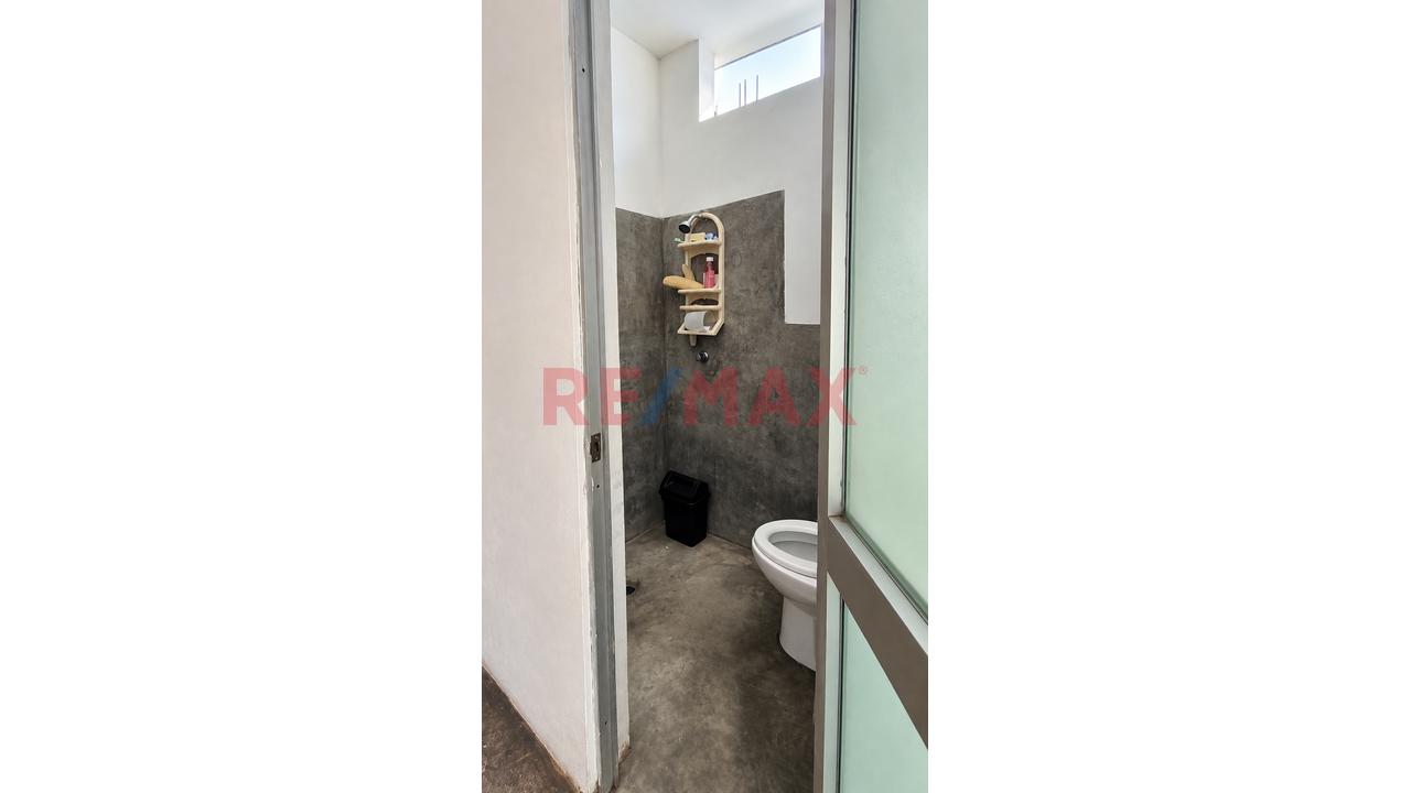 🔥 Casa De 1 Piso En Venta Como Terreno – 200 M² | Cda 22 Av Las Flores, Sjl – Us$ 220,000 — foto 2