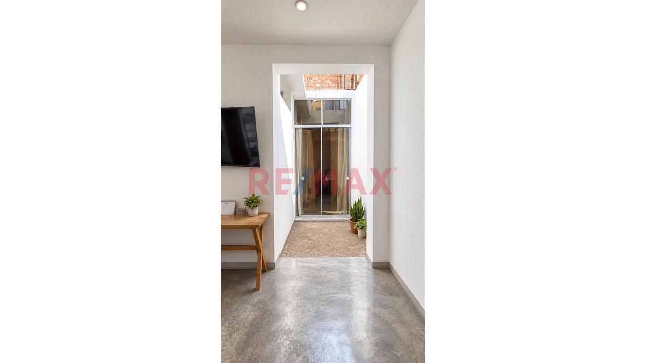 🔥 Casa De 1 Piso En Venta Como Terreno – 200 M² | Cda 22 Av Las Flores, Sjl – Us$ 220,000 - 5