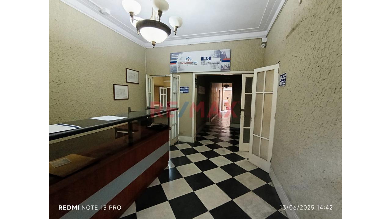 Alquilo Local Comercial Primer Piso En Av. Alejandro Tirado 185 M2 - 3