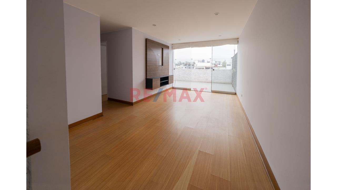 Vendo Dúplex En Límite Magdalena Y San Isidro 312 M² | 5 Dormitorios | 5 Baños | 2 Terrazas | 2 Cocheras - 13