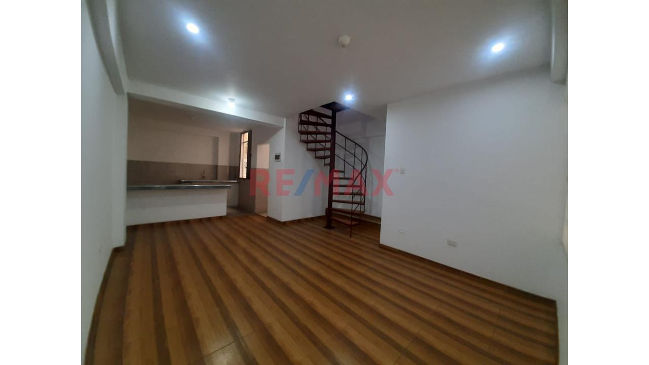 🏡 Departamento Dúplex En Alquiler – Amplio Y Cómodo - 5