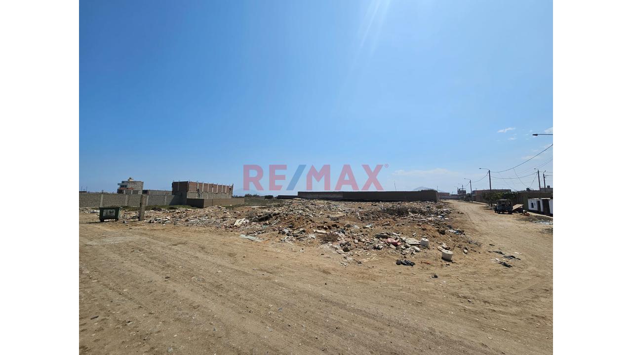 Venta De Terreno De 865 M2 En Playa Acapulco Las Delicias - 2