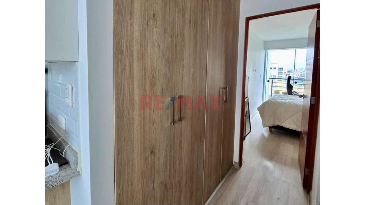 Departamento En Av. De Los Patriotas - San Miguel — foto 4