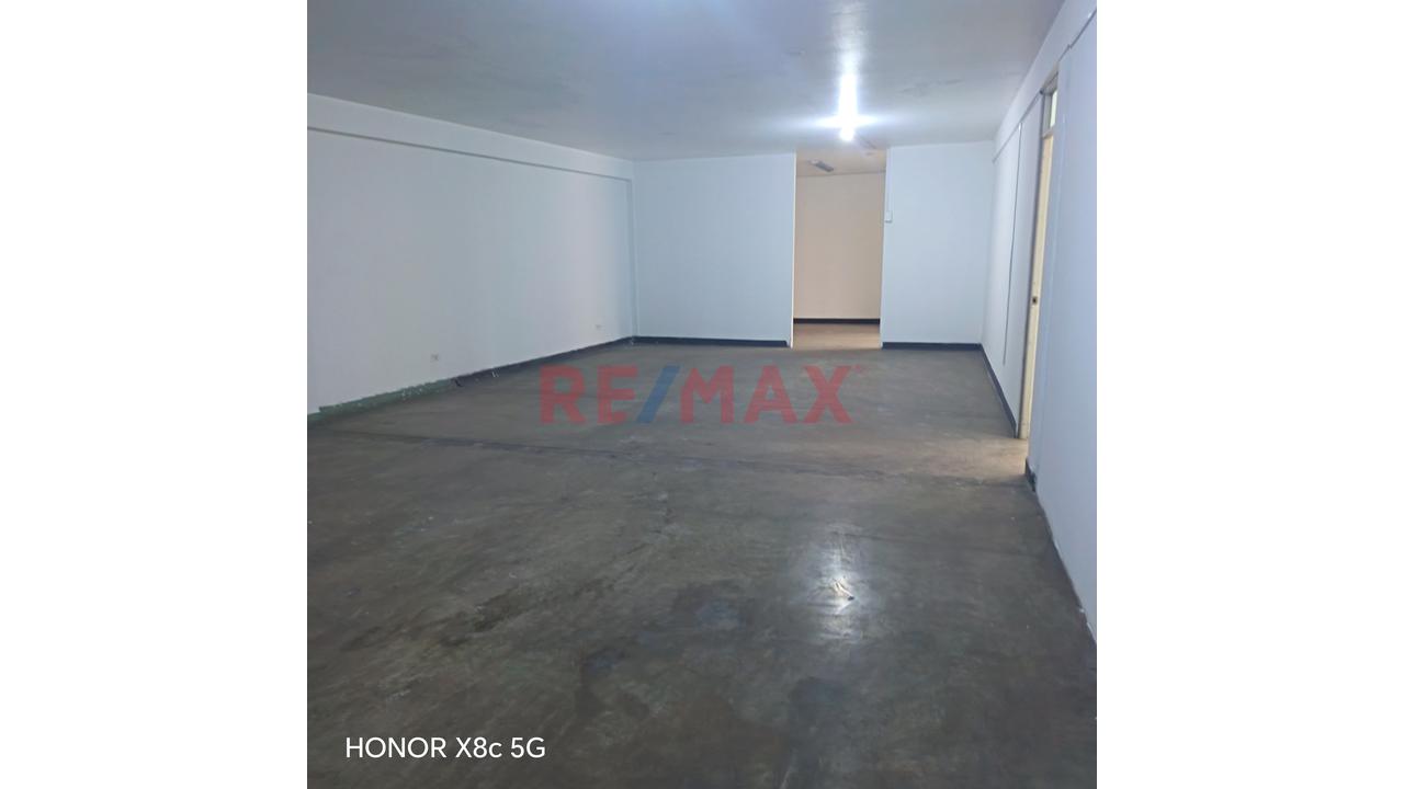 Alquiler De 2Do Piso Local / Oficina – Ate - 13