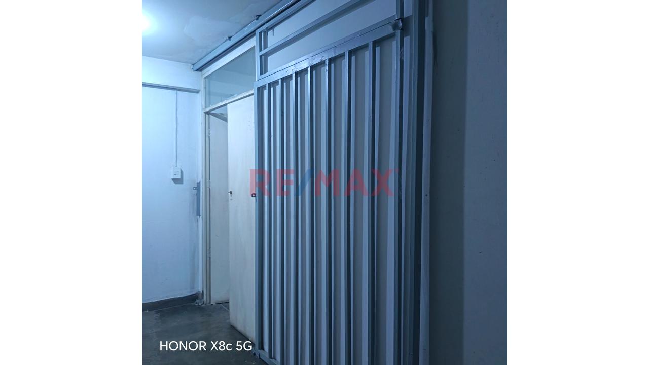 Alquiler De 2Do Piso Local / Oficina – Ate - 4