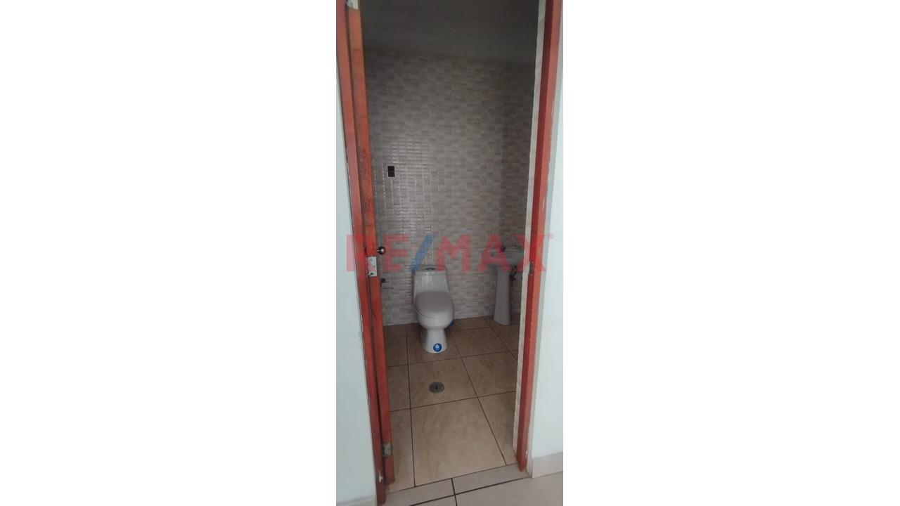 Vendo Local Comercial De 160 M2 En Misma Avenida Elmer Faucett San Miguel - 4